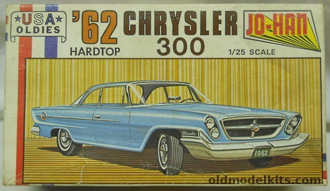 Jo-Han 1/25 1962 Chrysler 300 2 Door Hardtop, C-4062 plastic model kit